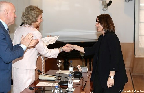 Núria Montserrat rep el Premio Íñigo Álvarez de Toledo en Recerca Bàsica