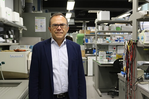 Josep Samitier, awarded with the Narcís Monturiol medal for his contribution to the Catalan System of Science and Technology