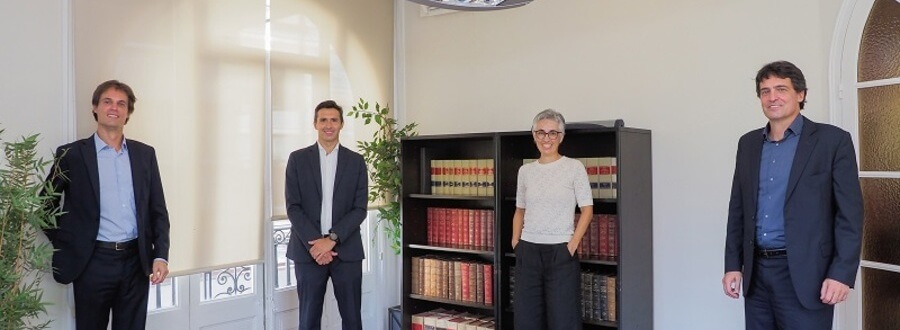 David Prous, Jordi Fàbrega and Josep Prous, co-founders of Connecta Therapeutics, with Sara Secall from Inveready (Photo: Connecta Therapeutics).